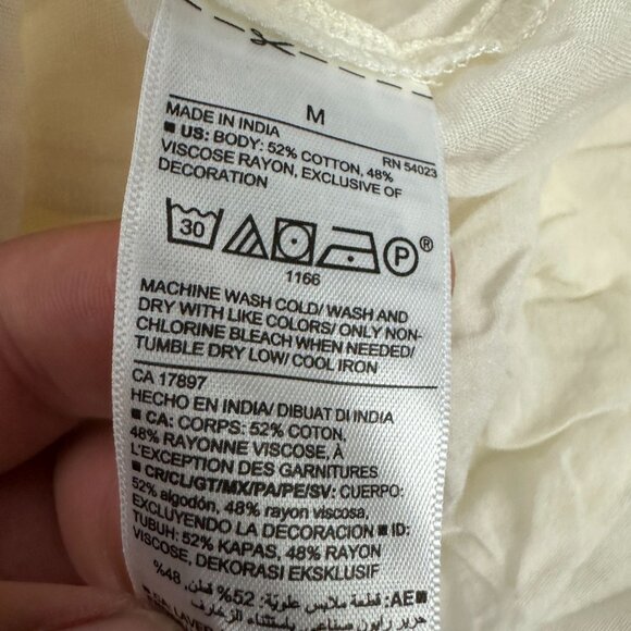 Old Navy Women's Vintage-Inspired Button-Up Blouse Cream Size M - Picture 6 of 7